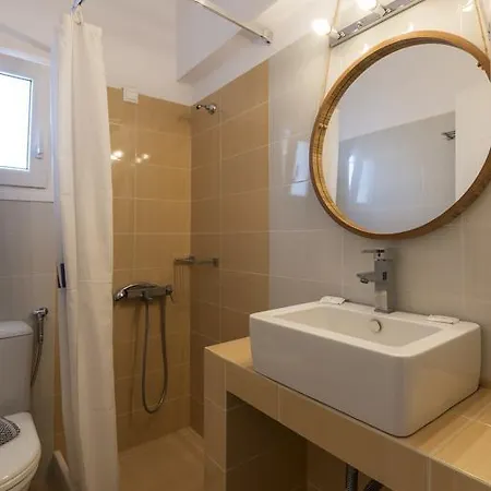 Aparthotel Artemoula's