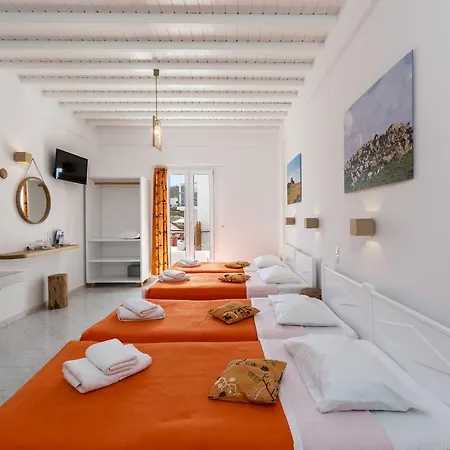Aparthotel Artemoula's