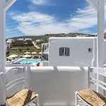 Artemoula's Apartahotel Platis Gialos