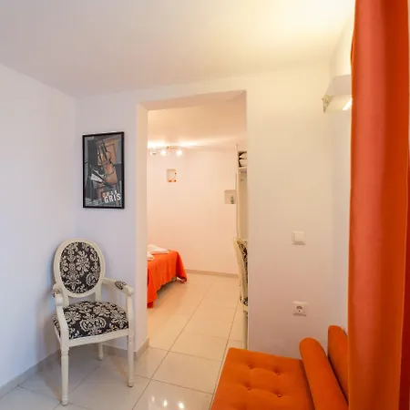 Aparthotel Artemoula's Studios 4*