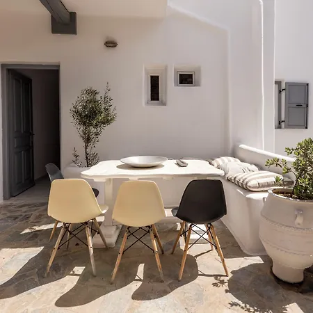 Aparthotel Artemoula's Studios 4*