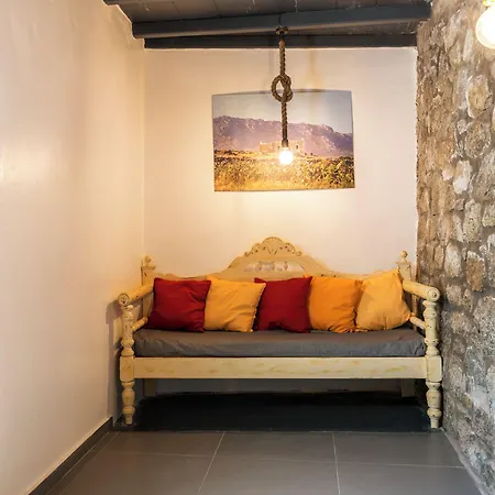 Aparthotel Artemoula's Studios