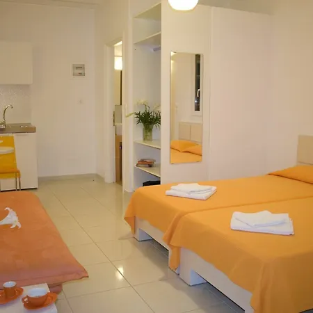 Aparthotel Artemoula's Studios 4*
